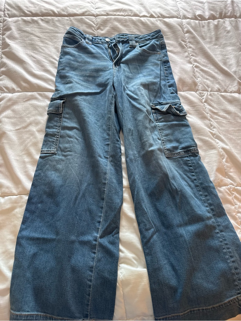 American Eagle Outfitters Light Blue Denim Jeans — Regular Fit